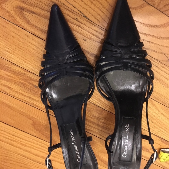 Christian Lacroix navy kitten heels, 37 - Picture 4 of 5